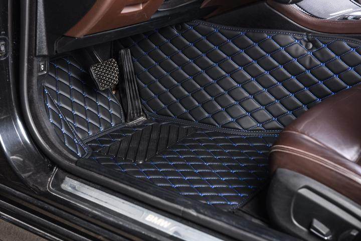 Tapis De Voiture Étanches – Protection Totale Et Nettoyage Facile
