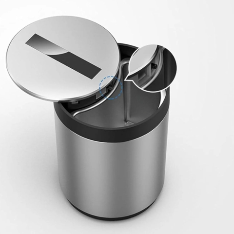 Bärbar Askkopp För Bil — Kompakt Och Praktisk