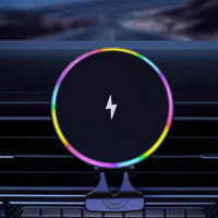 Supporto per Telefono Auto – Ricarica Senza Fili e Illuminazione a Led 